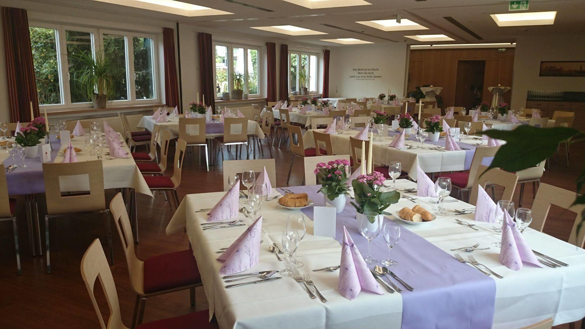 Hotel Zur Post Leipheim Ngoại thất bức ảnh